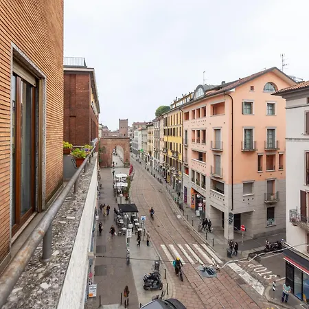 Italianflat - Colonne View - Balcony Retreat - Near Duomo *